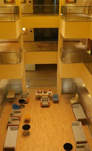 bom-lobby-14